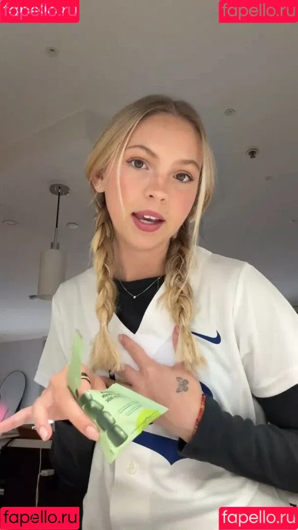 Jordyn Jones / jordylee.jones / jordynjones Onlyfans Photo Gallery 