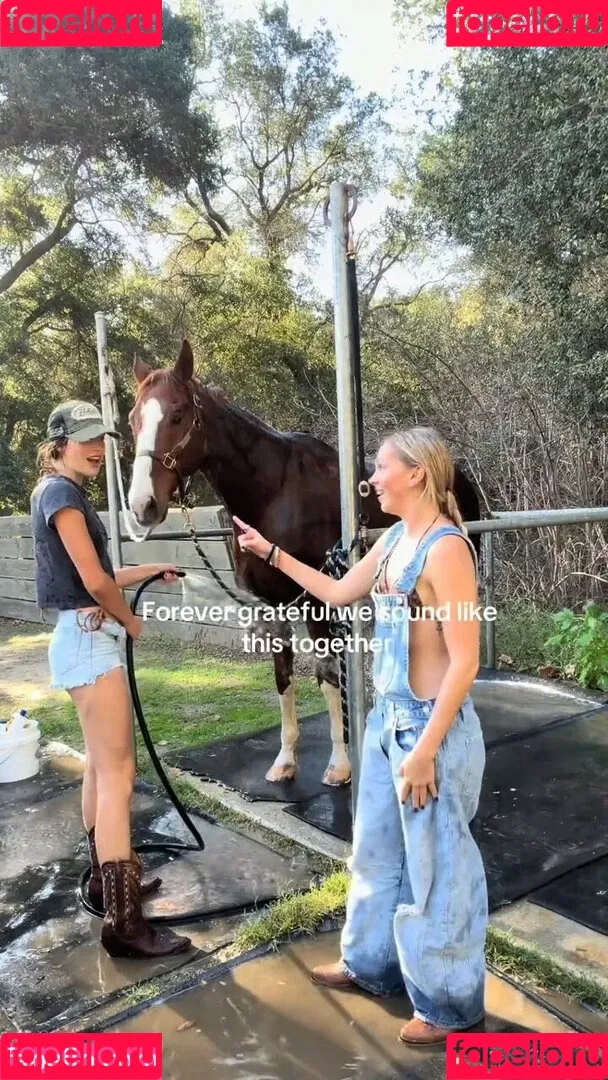 Jordyn Jones / jordylee.jones / jordynjones Onlyfans Photo Gallery 