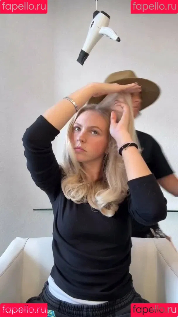 Jordyn Jones / jordylee.jones / jordynjones Onlyfans Photo Gallery 