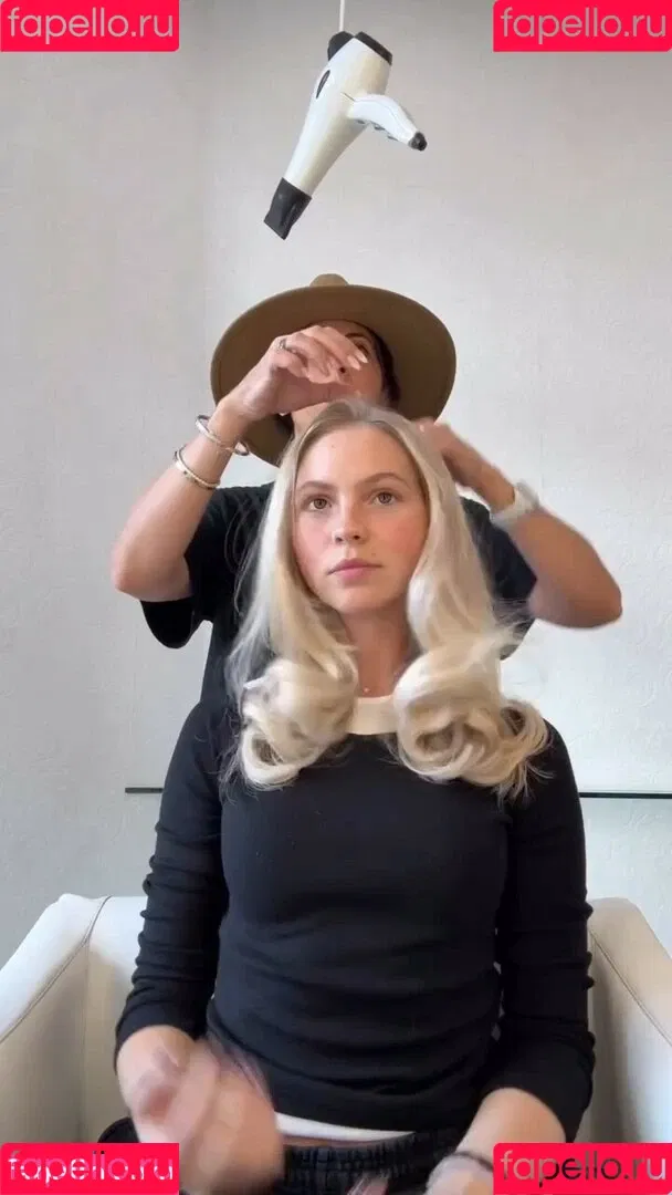 Jordyn Jones / jordylee.jones / jordynjones Onlyfans Photo Gallery 