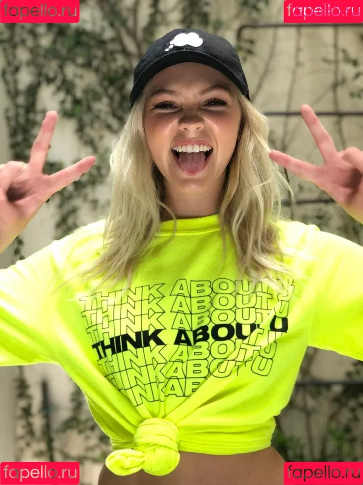 Jordyn Jones / jordylee.jones / jordynjones Onlyfans Photo Gallery 