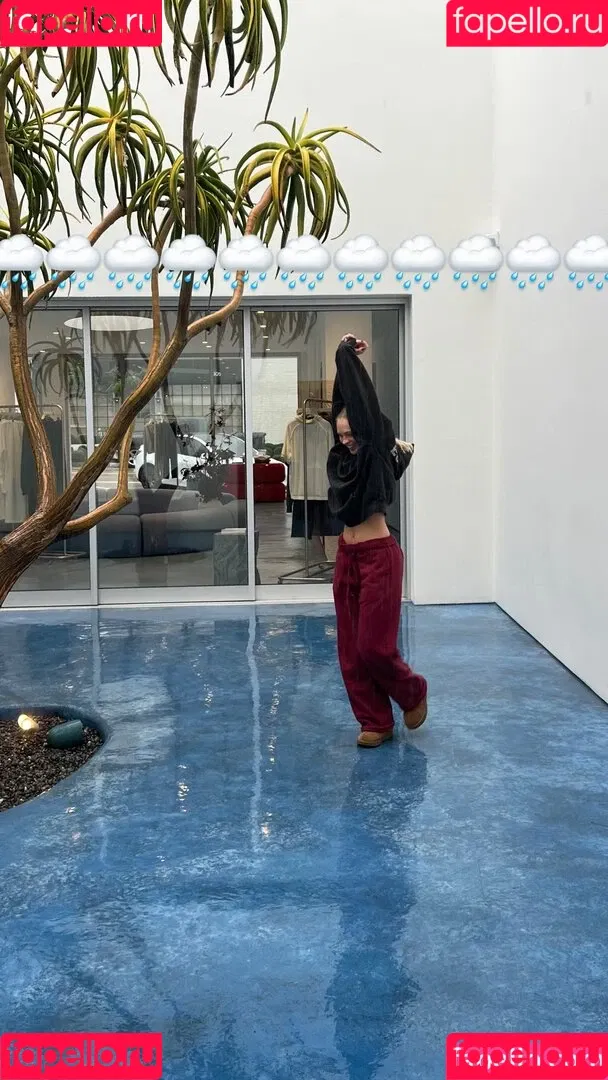 Jordyn Jones / jordylee.jones / jordynjones Onlyfans Photo Gallery 