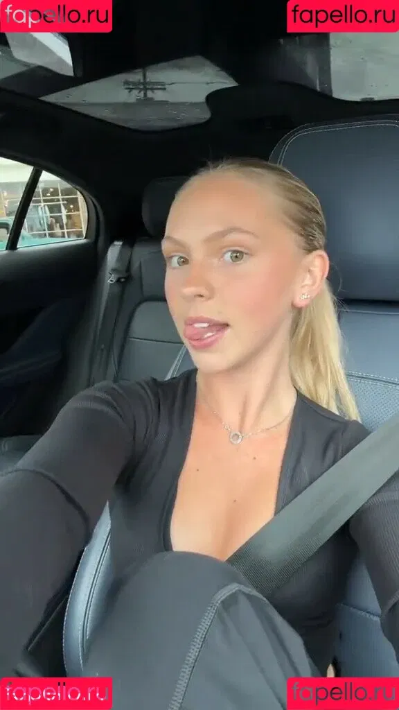 Jordyn Jones / jordylee.jones / jordynjones Onlyfans Photo Gallery 