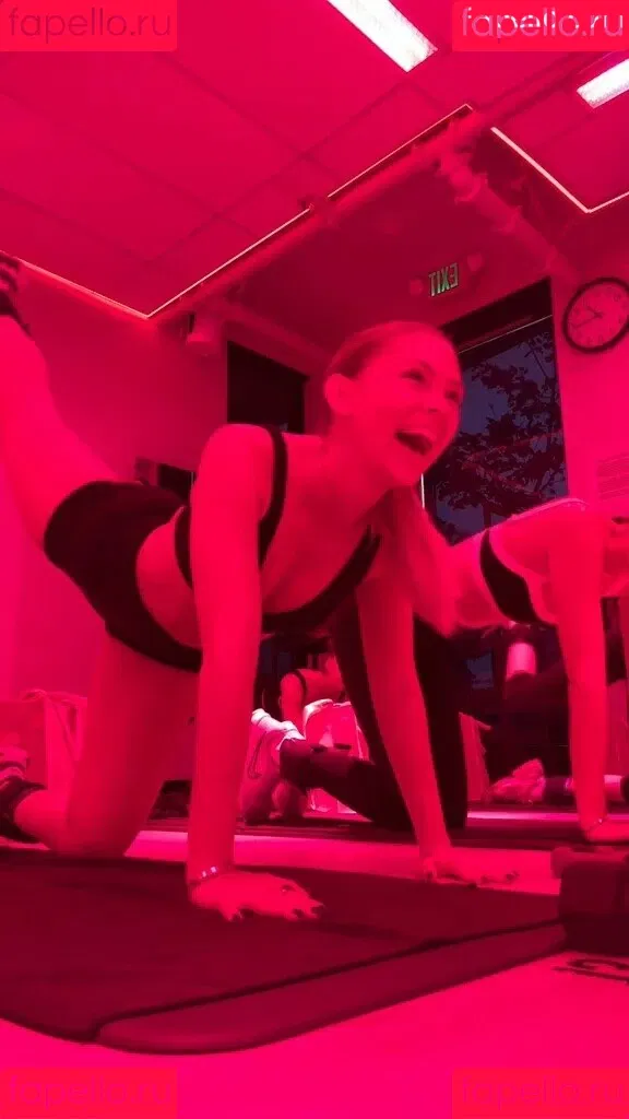 Jordyn Jones / jordylee.jones / jordynjones Onlyfans Photo Gallery 