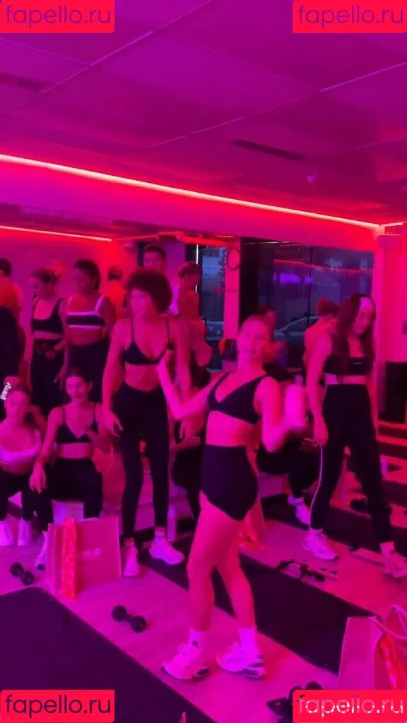 Jordyn Jones / jordylee.jones / jordynjones Onlyfans Photo Gallery 