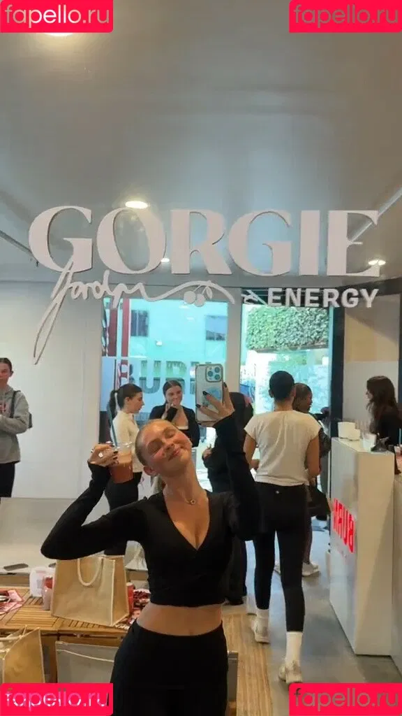 Jordyn Jones / jordylee.jones / jordynjones Onlyfans Photo Gallery 