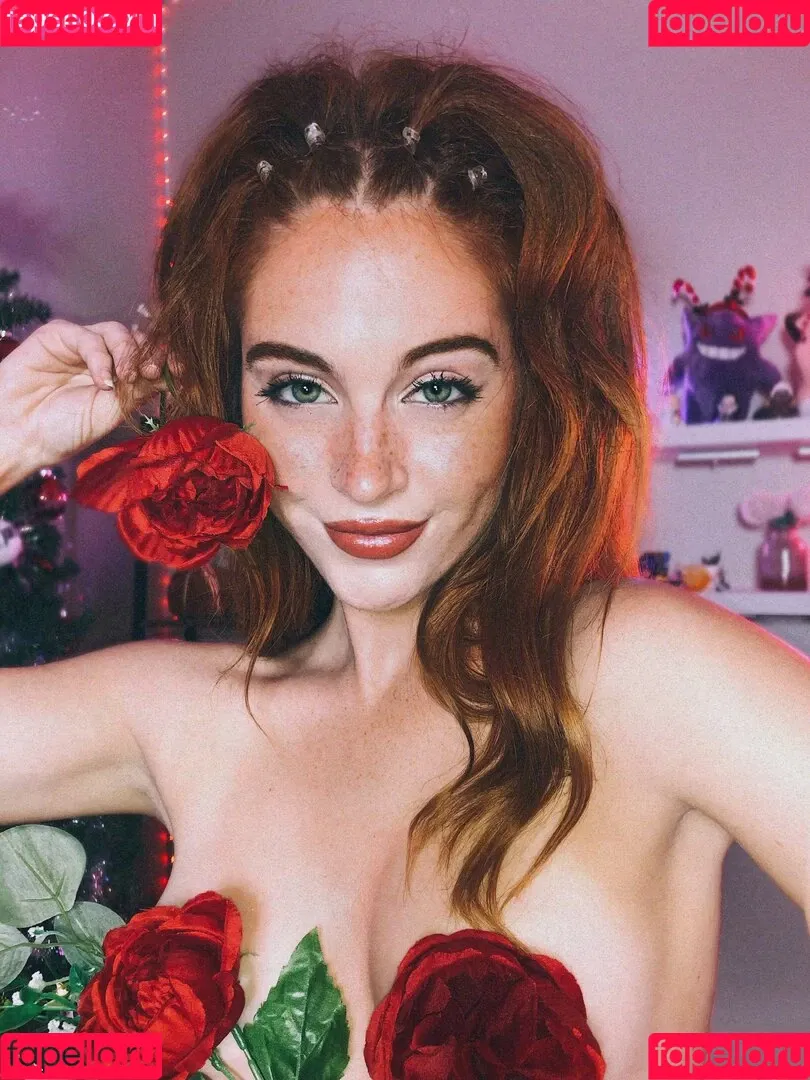 danielleboker / daniellebokerofficial / daniellebokerr Onlyfans Photo Gallery 