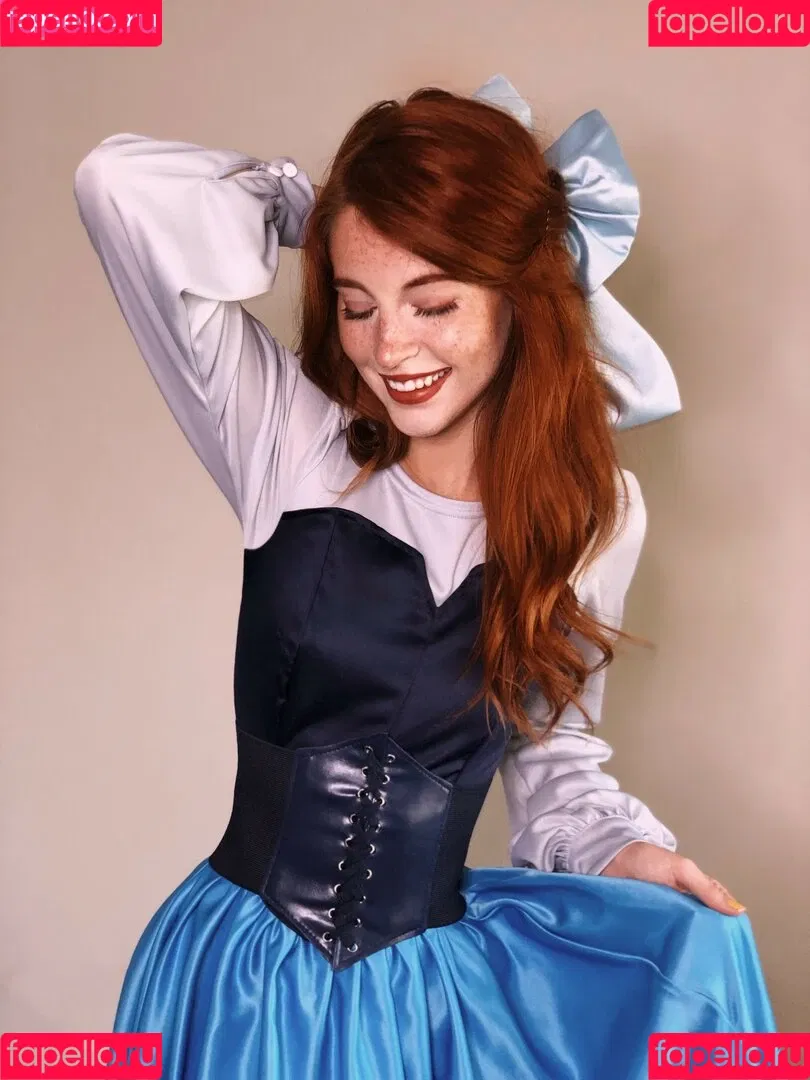 danielleboker / daniellebokerofficial / daniellebokerr Onlyfans Photo Gallery 