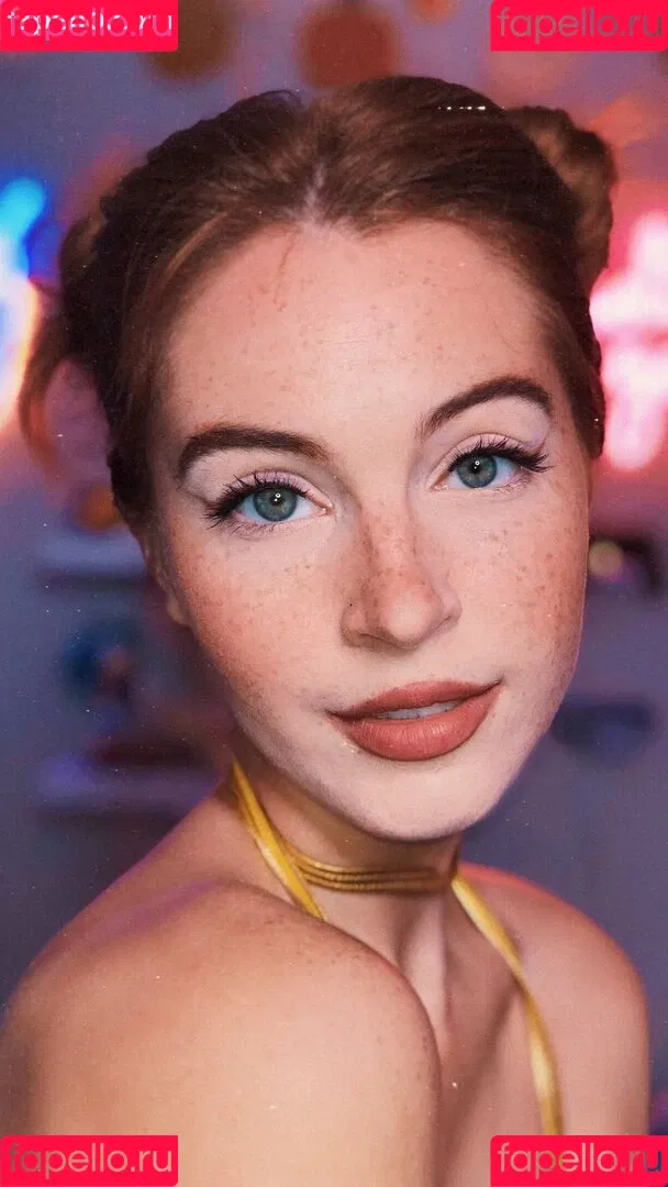 danielleboker / daniellebokerofficial / daniellebokerr Onlyfans Photo Gallery 