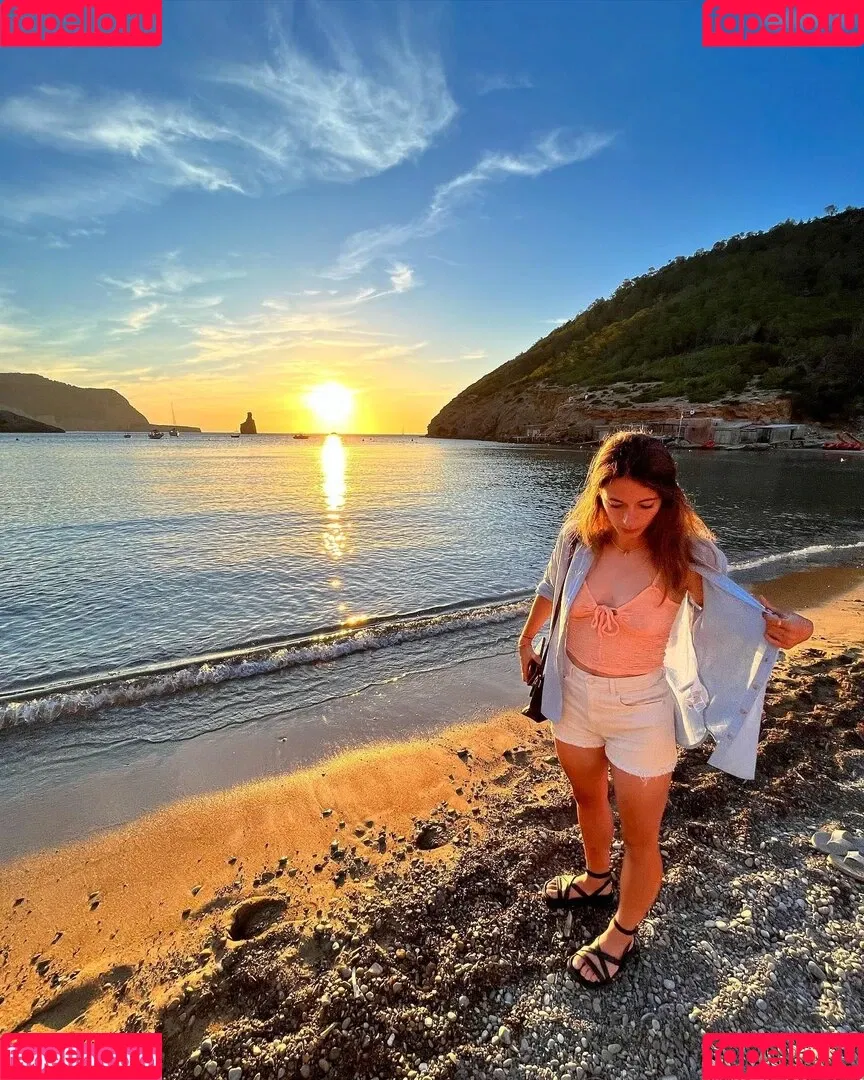 Aitana Bonmati / Aitana Bonmatí / aitana.bonmati Onlyfans Photo Gallery 