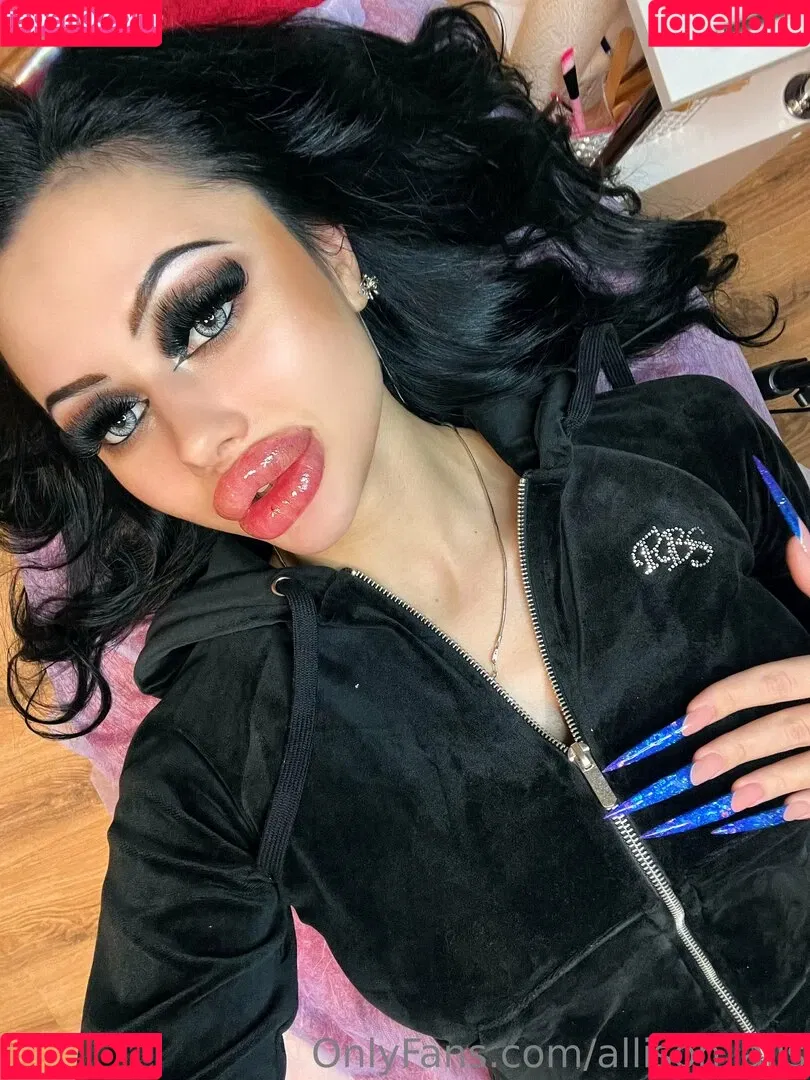 allison_alis Onlyfans Photo Gallery 