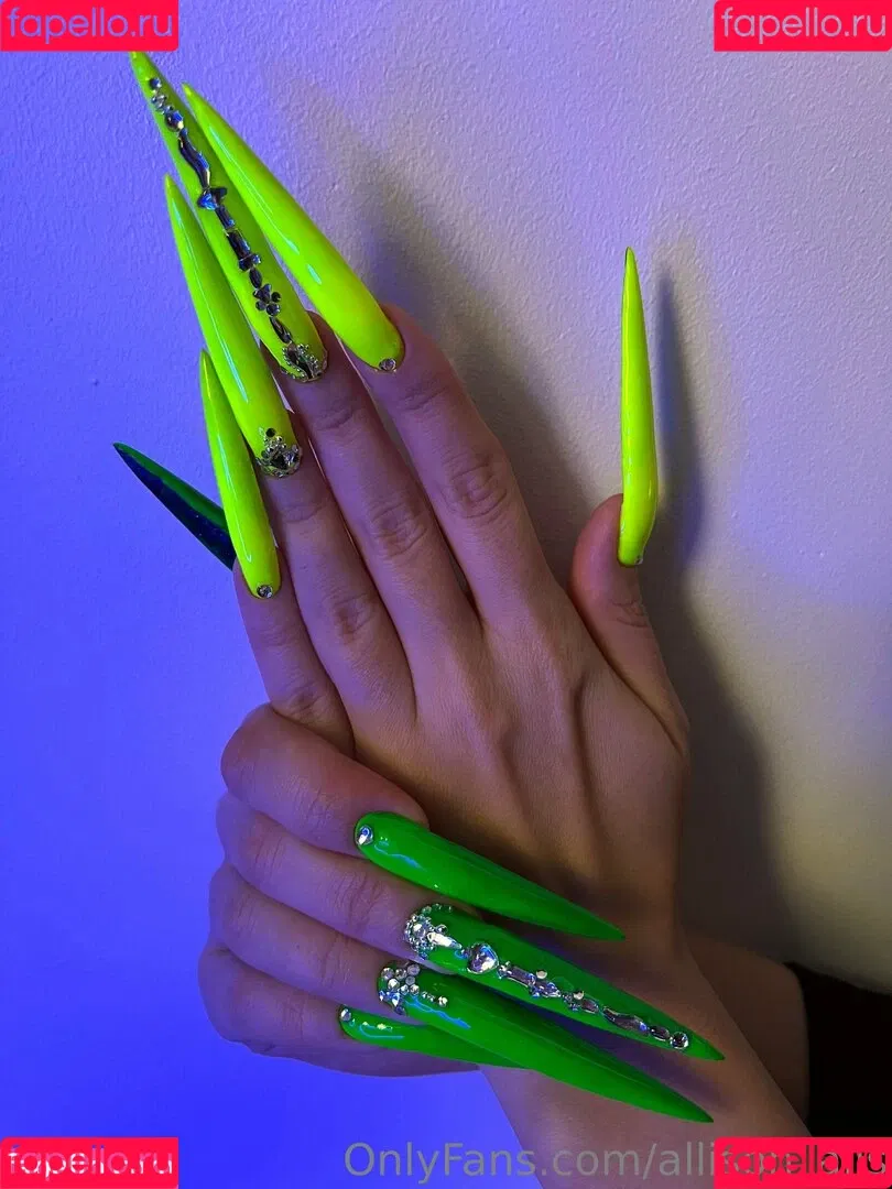 allison_alis Onlyfans Photo Gallery 