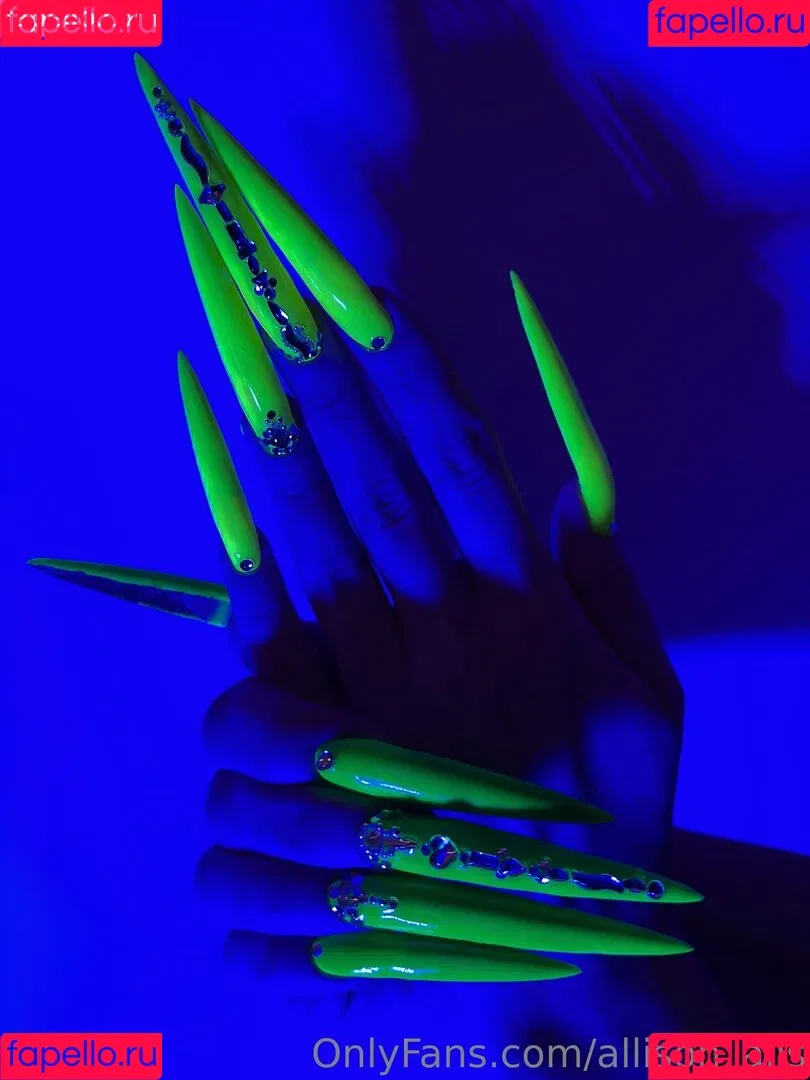 allison_alis Onlyfans Photo Gallery 