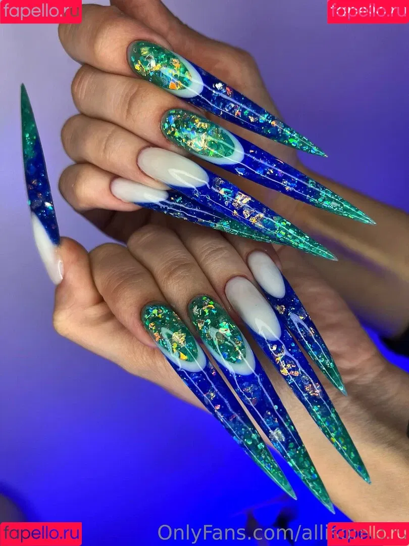 allison_alis Onlyfans Photo Gallery 