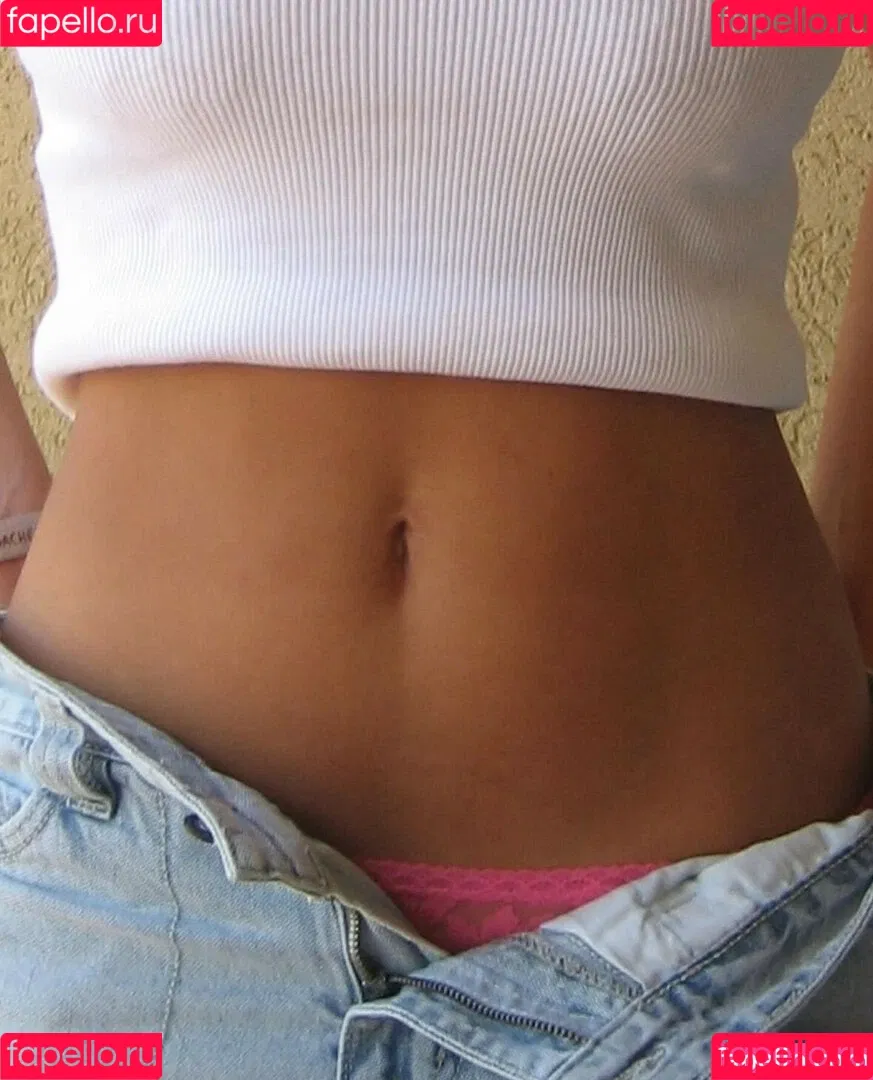 Sarabella Harris / iamsarahharris / sarabellaharriss / sexiisariii777 Onlyfans Photo Gallery 