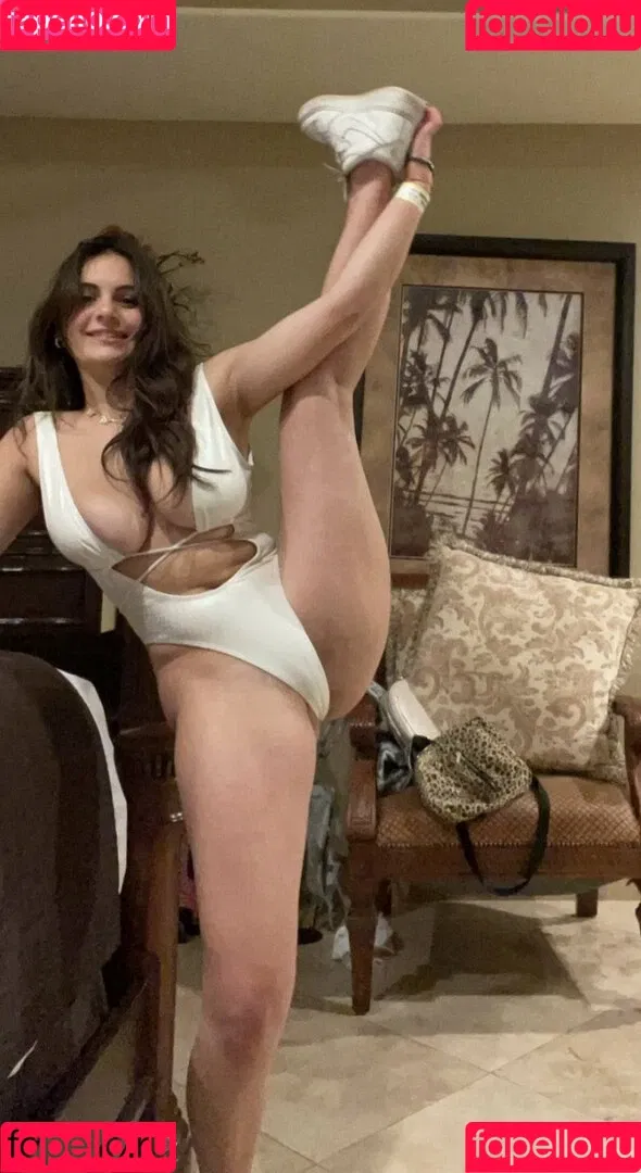 Sarabella Harris / iamsarahharris / sarabellaharriss / sexiisariii777 Onlyfans Photo Gallery 