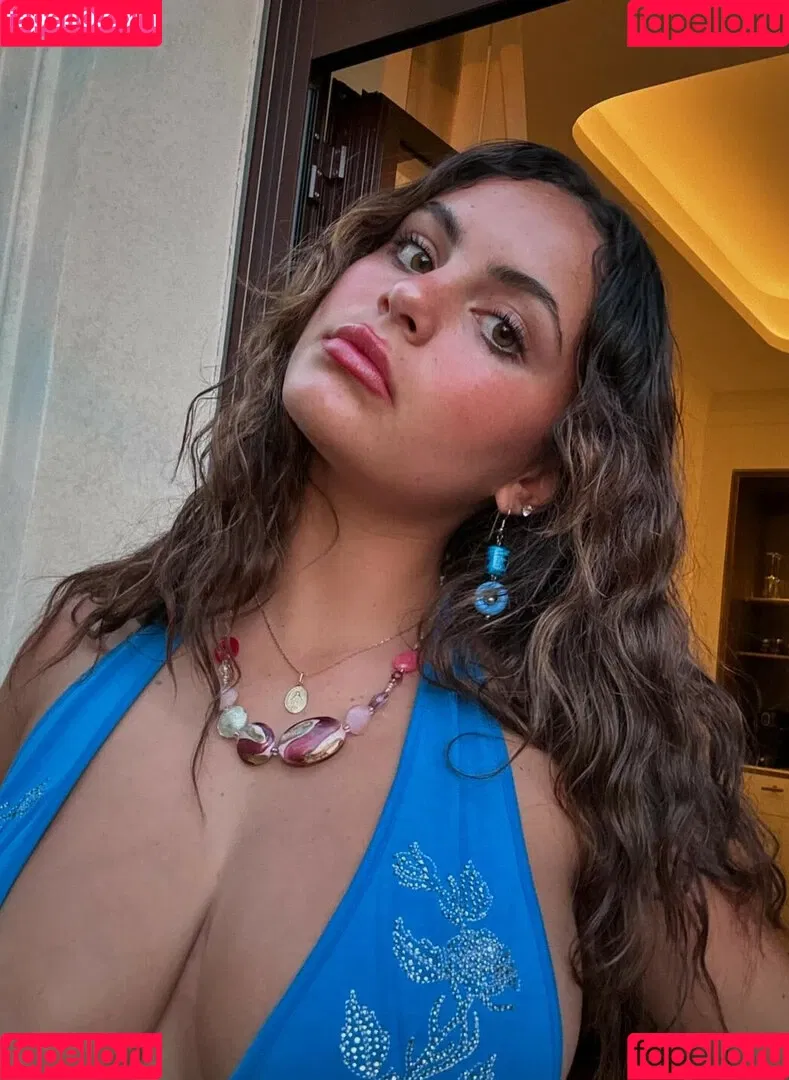 Sarabella Harris / iamsarahharris / sarabellaharriss / sexiisariii777 Onlyfans Photo Gallery 