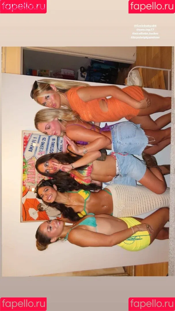 Sarabella Harris / iamsarahharris / sarabellaharriss / sexiisariii777 Onlyfans Photo Gallery 