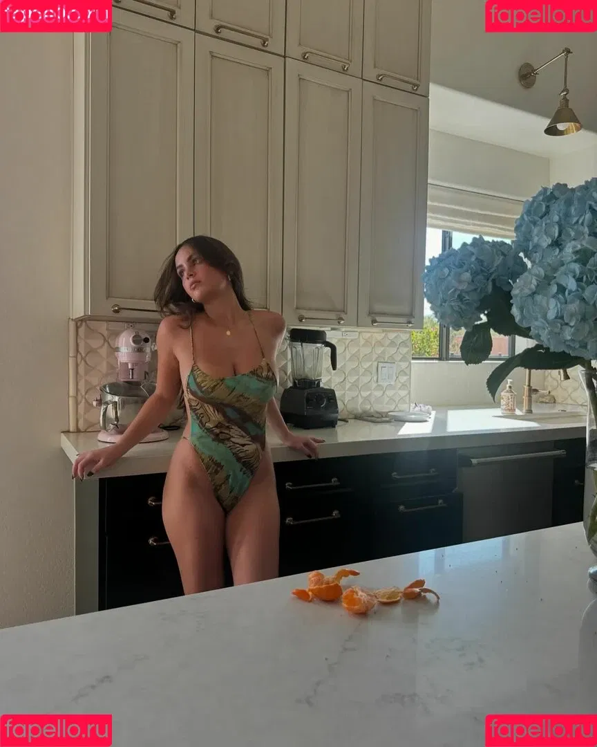 Sarabella Harris / iamsarahharris / sarabellaharriss / sexiisariii777 Onlyfans Photo Gallery 