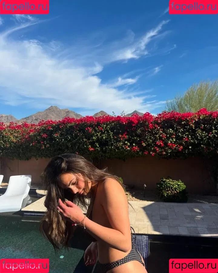 Sarabella Harris / iamsarahharris / sarabellaharriss / sexiisariii777 Onlyfans Photo Gallery 