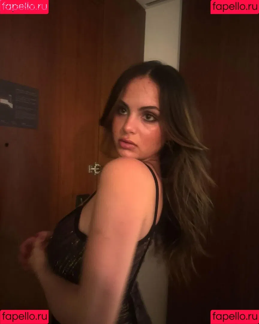 Sarabella Harris / iamsarahharris / sarabellaharriss / sexiisariii777 Onlyfans Photo Gallery 