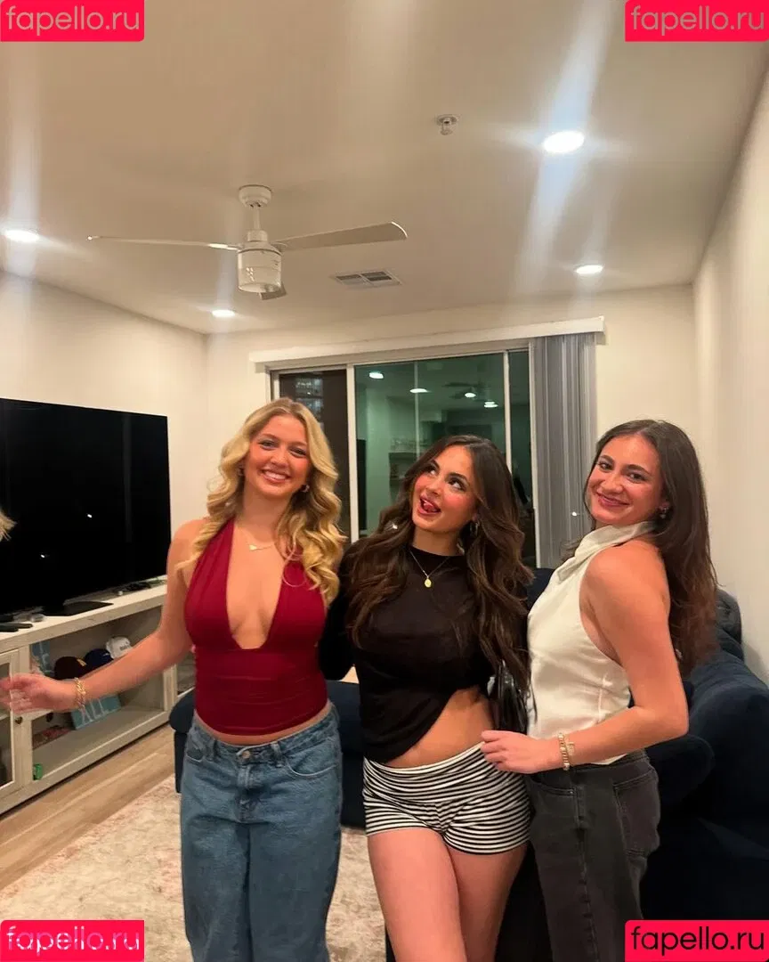 Sarabella Harris / iamsarahharris / sarabellaharriss / sexiisariii777 Onlyfans Photo Gallery 