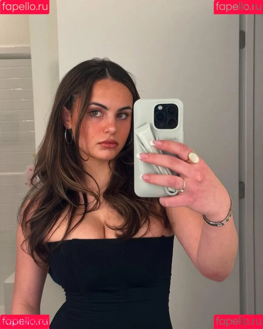 Sarabella Harris / iamsarahharris / sarabellaharriss / sexiisariii777 Onlyfans Photo Gallery 