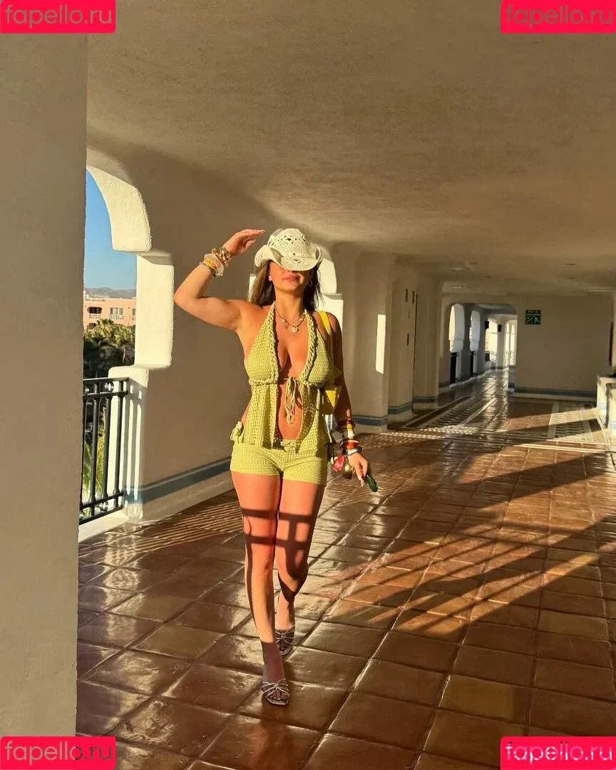 Sarabella Harris / iamsarahharris / sarabellaharriss / sexiisariii777 Onlyfans Photo Gallery 