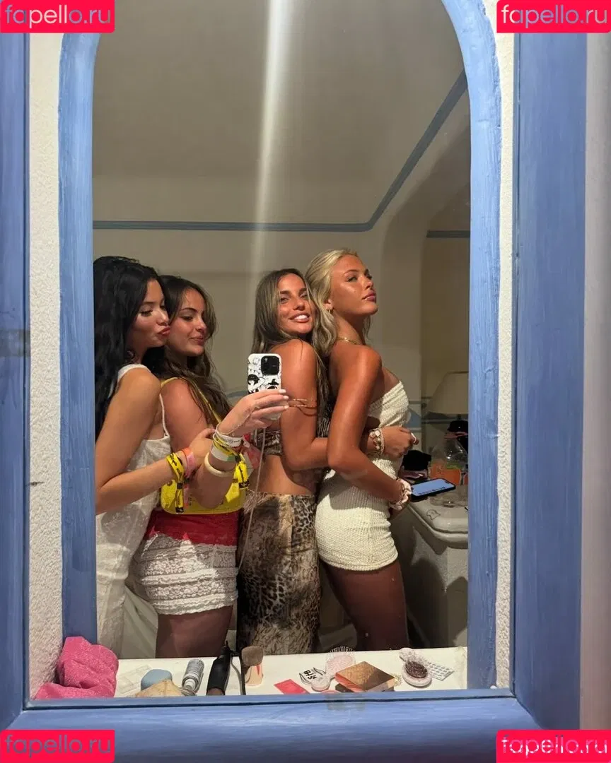 Sarabella Harris / iamsarahharris / sarabellaharriss / sexiisariii777 Onlyfans Photo Gallery 