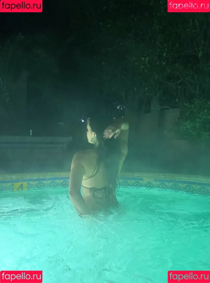 Sarabella Harris / iamsarahharris / sarabellaharriss / sexiisariii777 Onlyfans Photo Gallery 