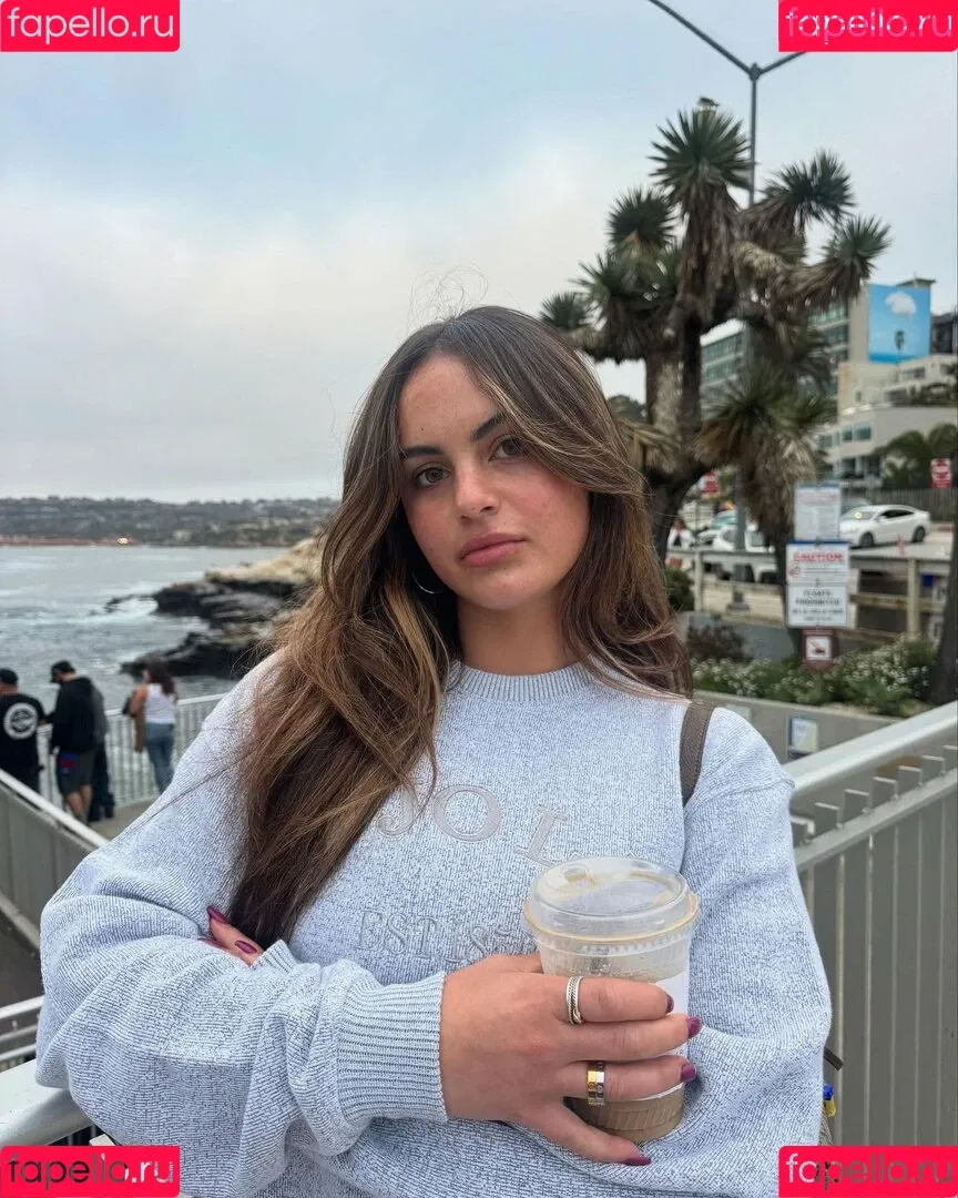 Sarabella Harris / iamsarahharris / sarabellaharriss / sexiisariii777 Onlyfans Photo Gallery 