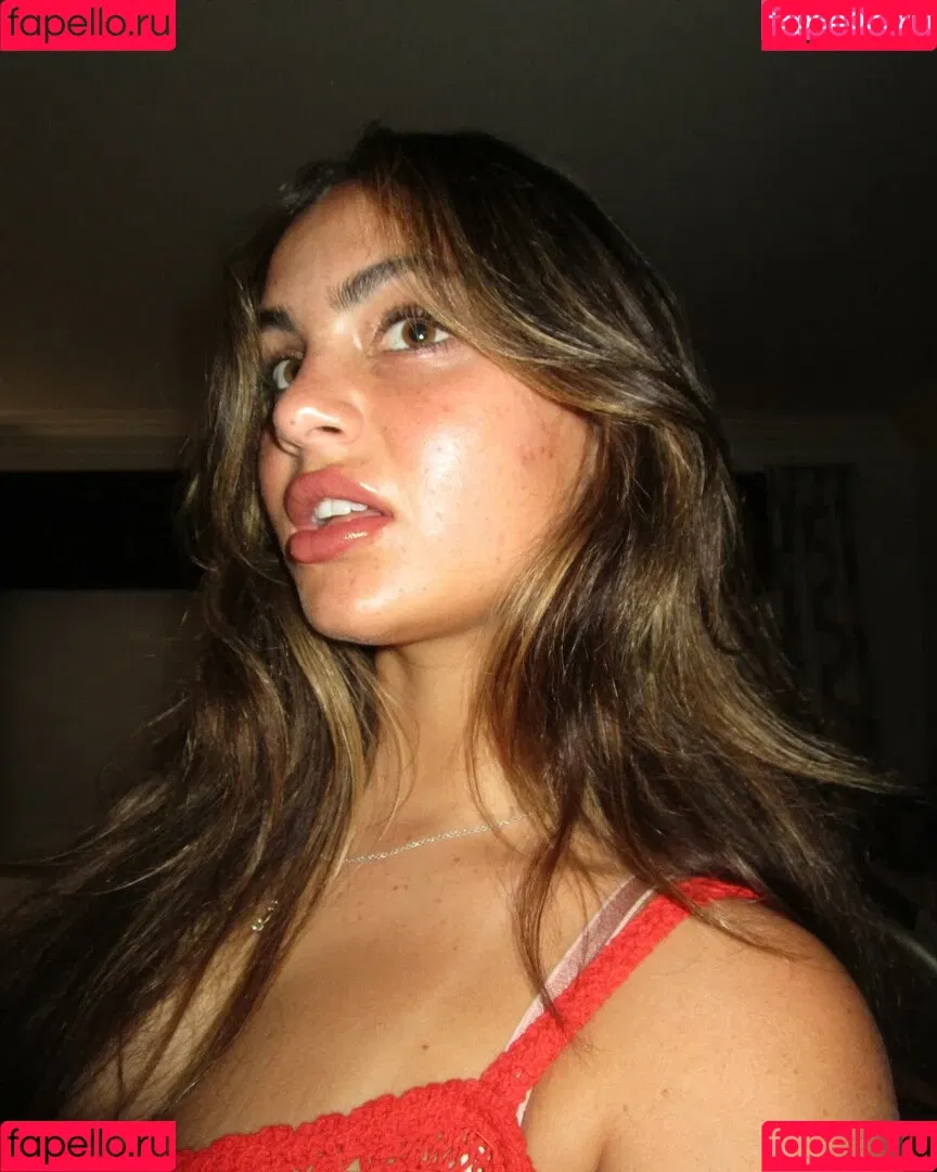 Sarabella Harris / iamsarahharris / sarabellaharriss / sexiisariii777 Onlyfans Photo Gallery 