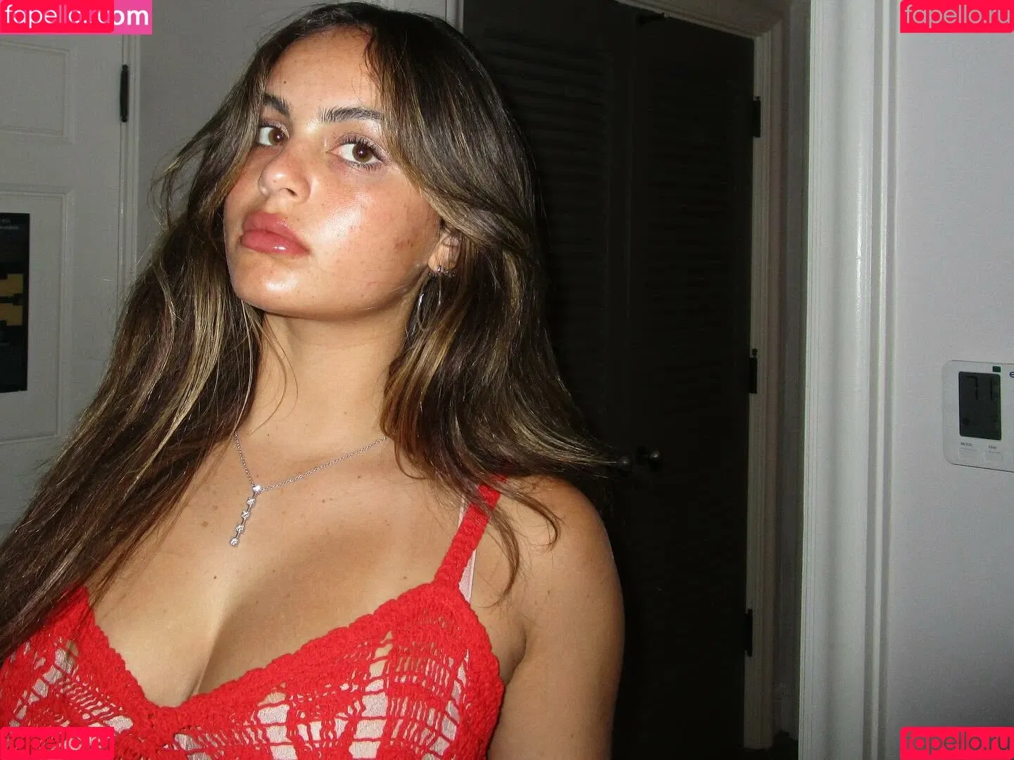 Sarabella Harris / iamsarahharris / sarabellaharriss / sexiisariii777 Onlyfans Photo Gallery 