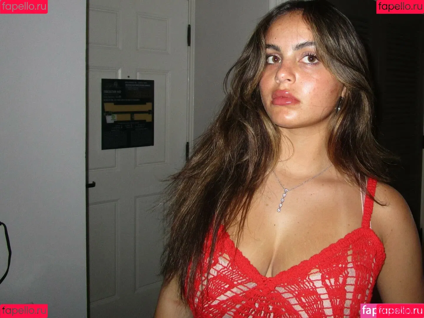 Sarabella Harris / iamsarahharris / sarabellaharriss / sexiisariii777 Onlyfans Photo Gallery 