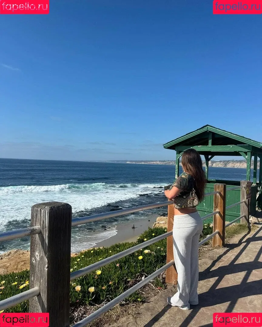 Sarabella Harris / iamsarahharris / sarabellaharriss / sexiisariii777 Onlyfans Photo Gallery 