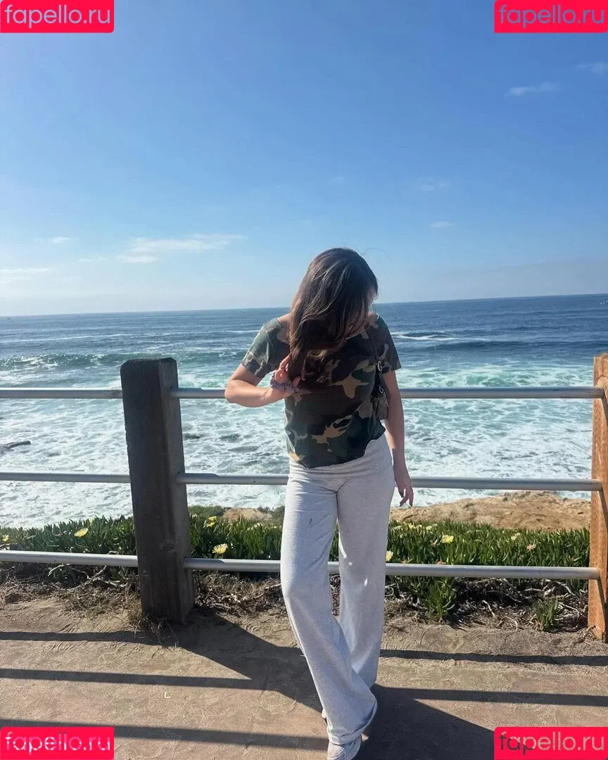 Sarabella Harris / iamsarahharris / sarabellaharriss / sexiisariii777 Onlyfans Photo Gallery 