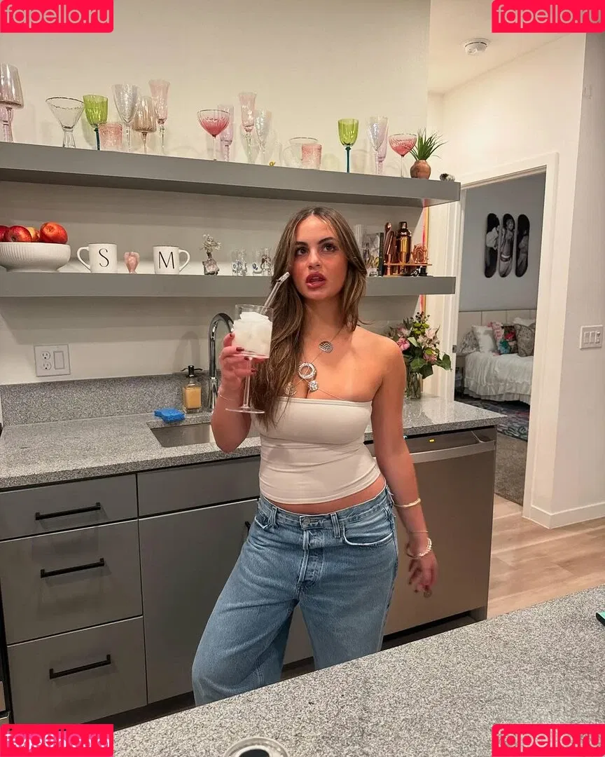 Sarabella Harris / iamsarahharris / sarabellaharriss / sexiisariii777 Onlyfans Photo Gallery 