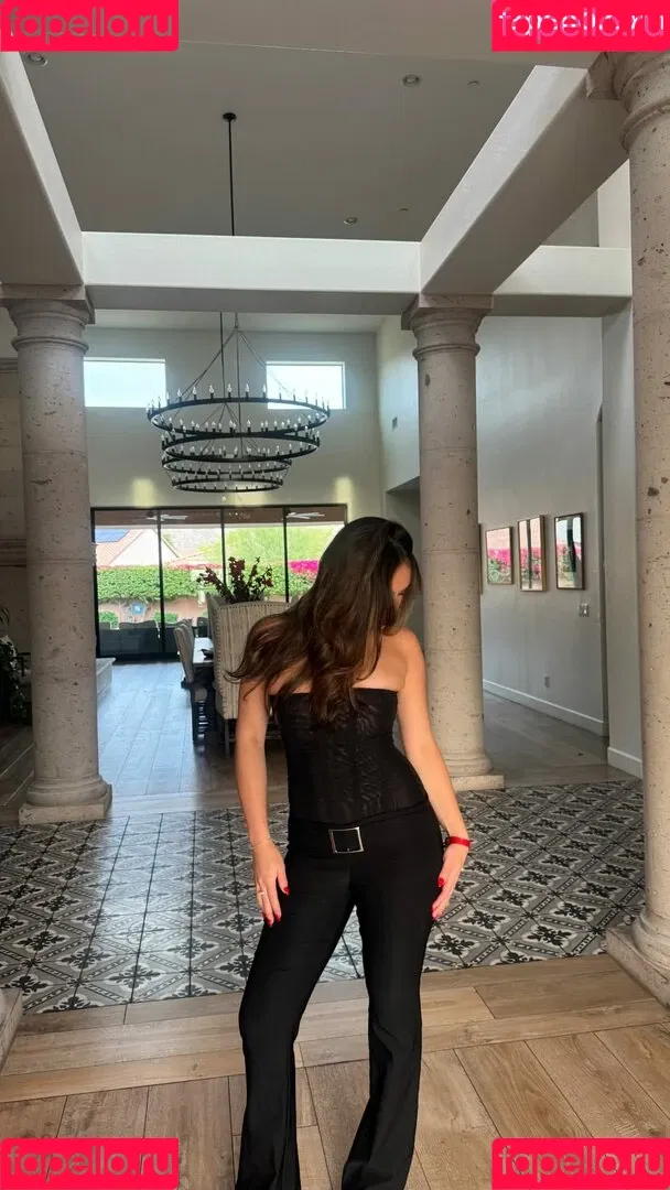 Sarabella Harris / iamsarahharris / sarabellaharriss / sexiisariii777 Onlyfans Photo Gallery 