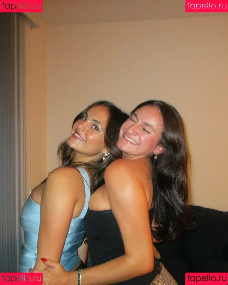 Sarabella Harris / iamsarahharris / sarabellaharriss / sexiisariii777 Onlyfans Photo Gallery 