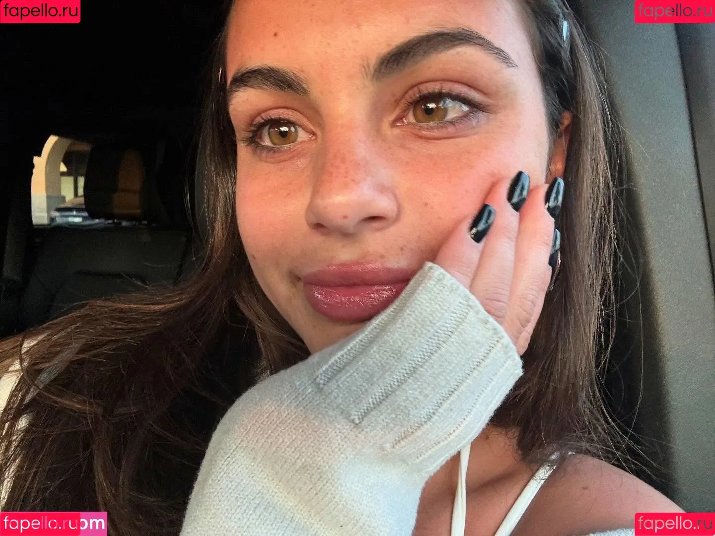 Sarabella Harris / iamsarahharris / sarabellaharriss / sexiisariii777 Onlyfans Photo Gallery 