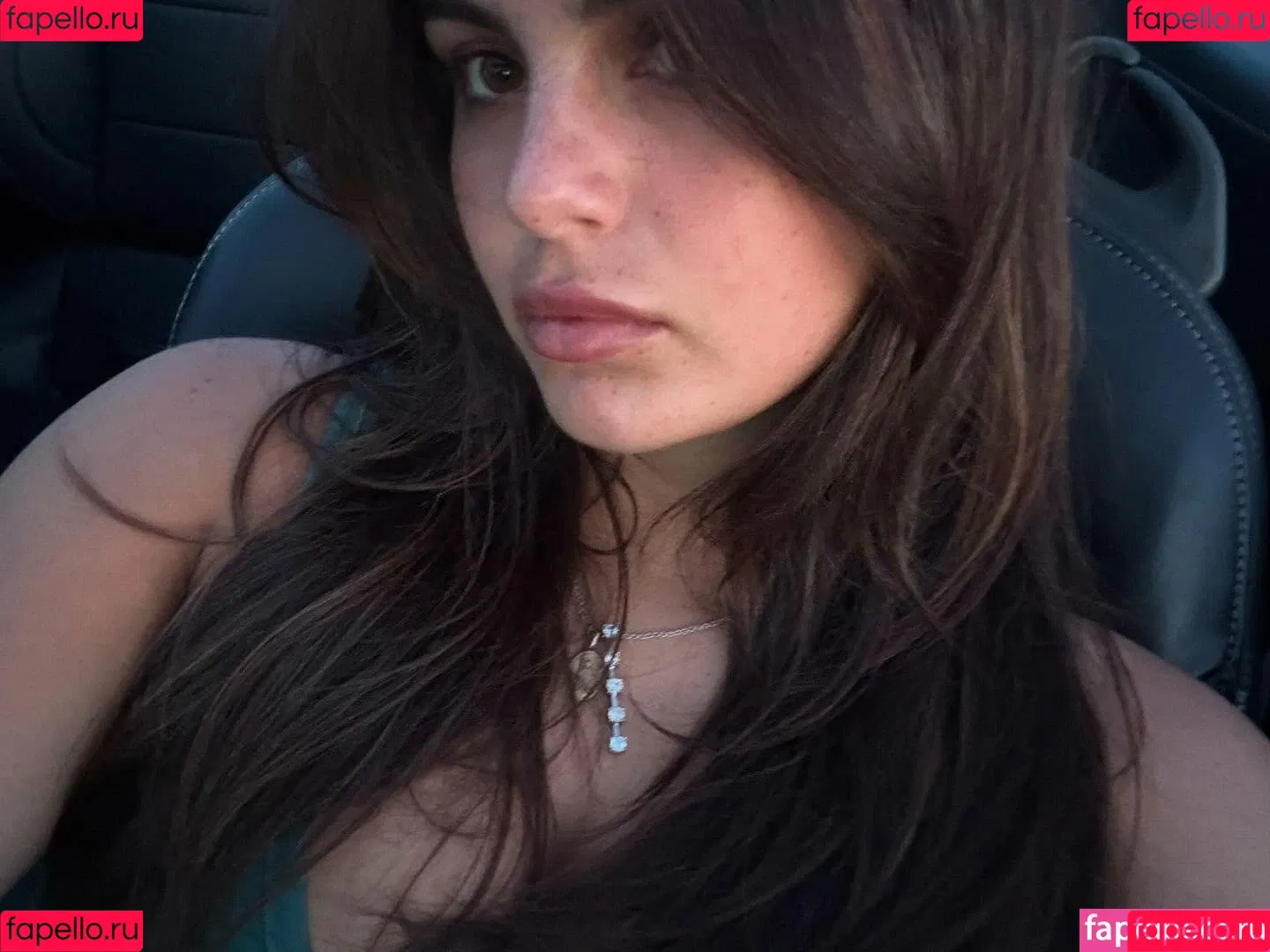 Sarabella Harris / iamsarahharris / sarabellaharriss / sexiisariii777 Onlyfans Photo Gallery 