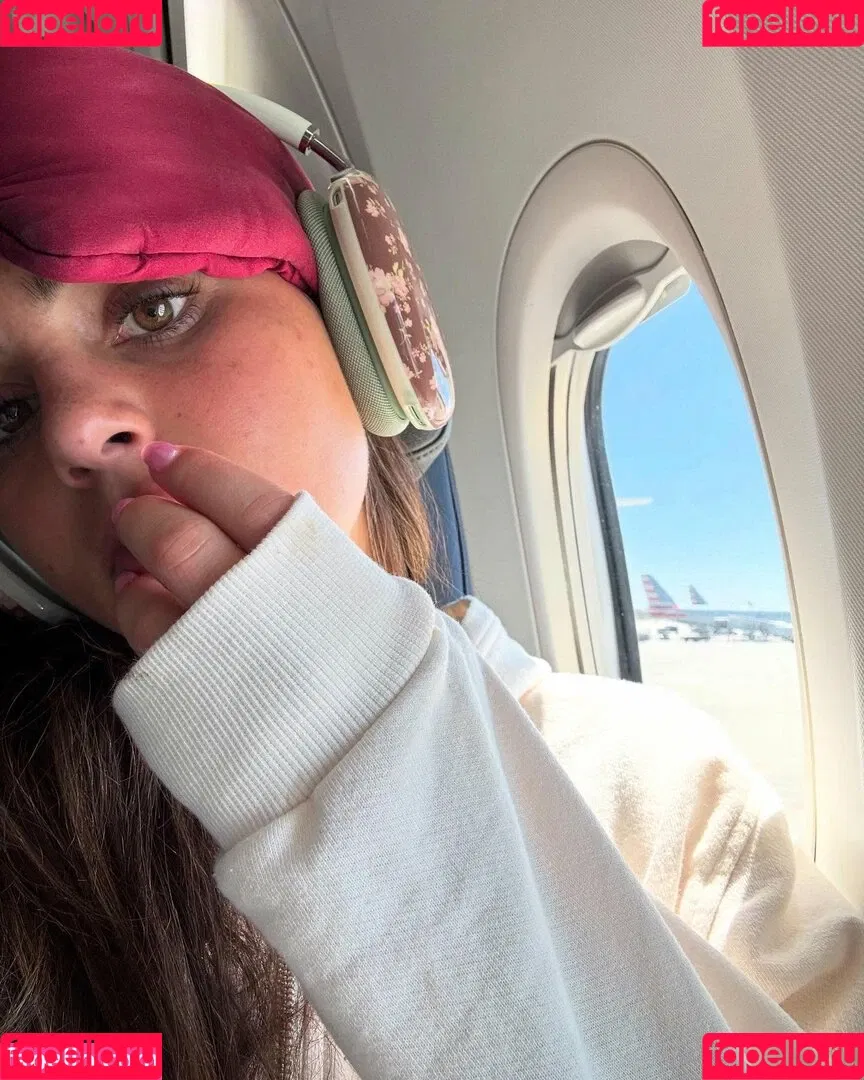 Sarabella Harris / iamsarahharris / sarabellaharriss / sexiisariii777 Onlyfans Photo Gallery 