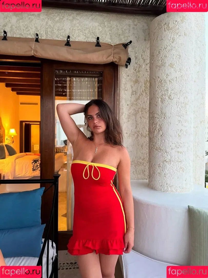 Sarabella Harris / iamsarahharris / sarabellaharriss / sexiisariii777 Onlyfans Photo Gallery 