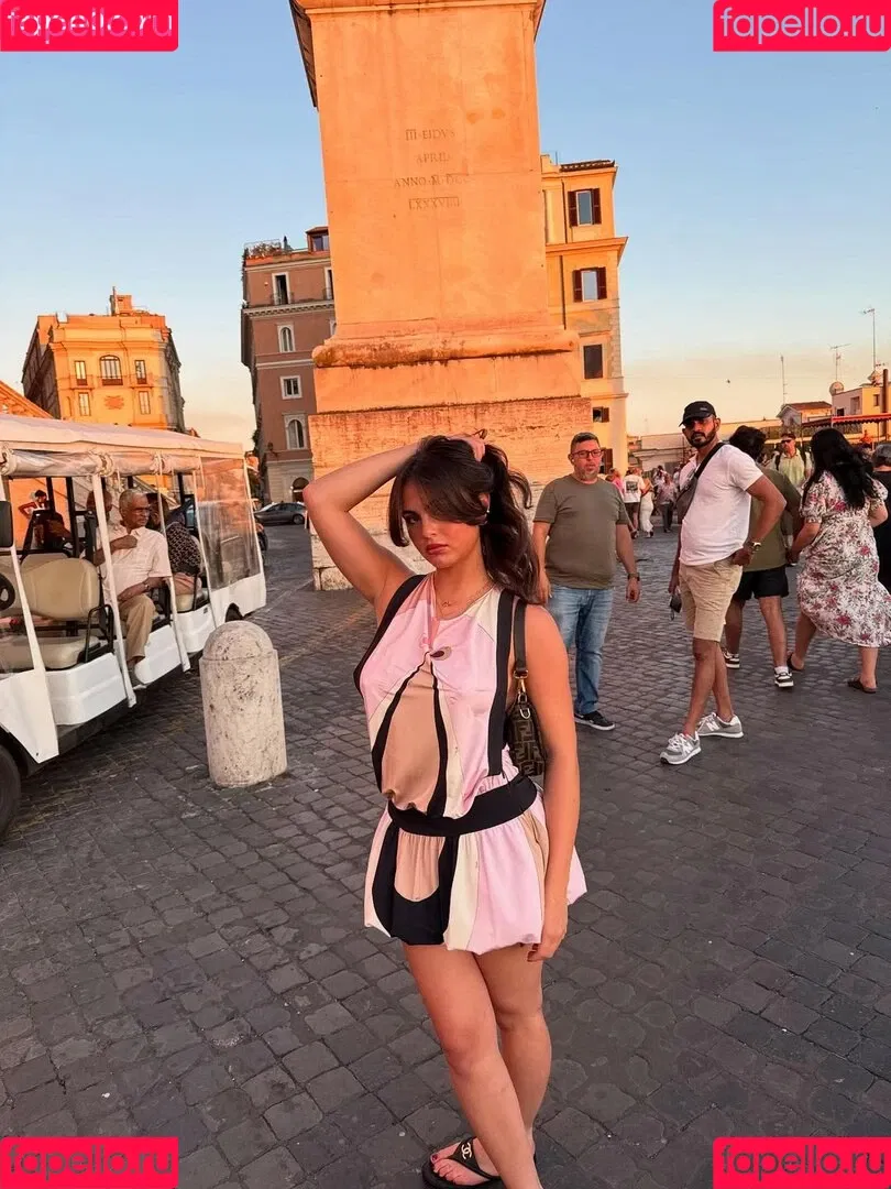 Sarabella Harris / iamsarahharris / sarabellaharriss / sexiisariii777 Onlyfans Photo Gallery 