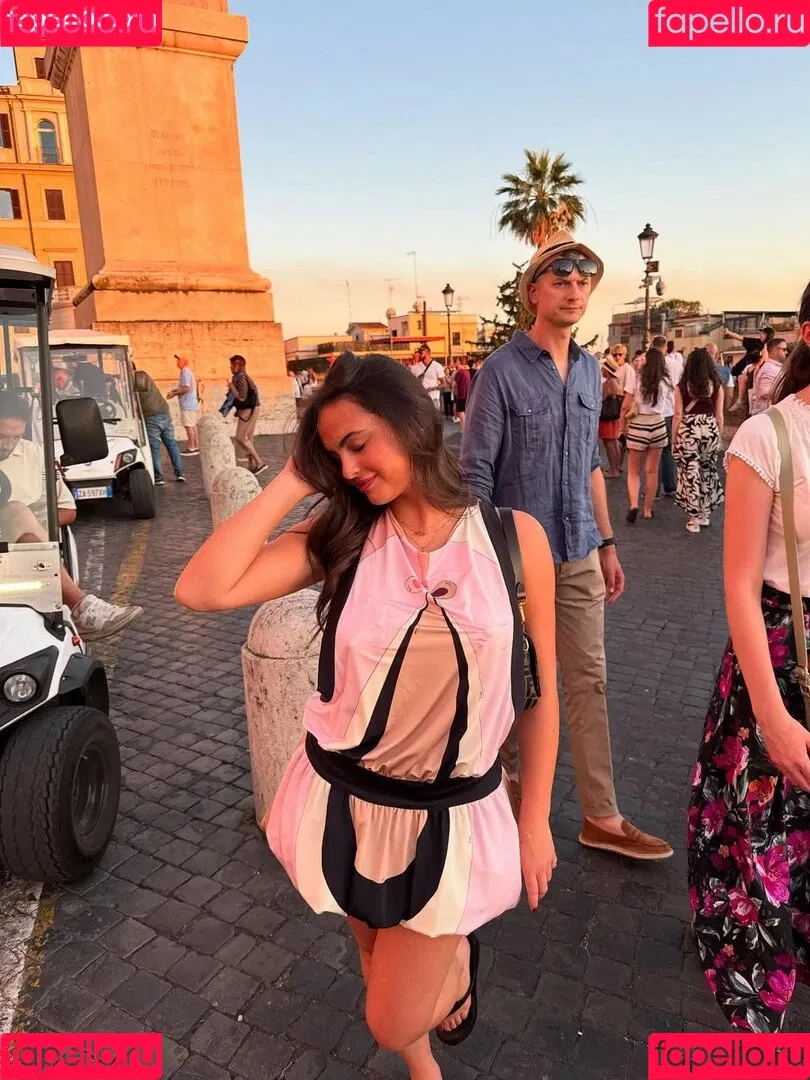 Sarabella Harris / iamsarahharris / sarabellaharriss / sexiisariii777 Onlyfans Photo Gallery 