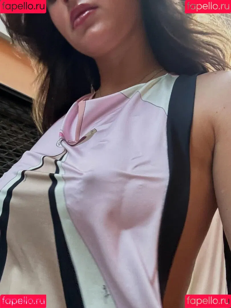 Sarabella Harris / iamsarahharris / sarabellaharriss / sexiisariii777 Onlyfans Photo Gallery 