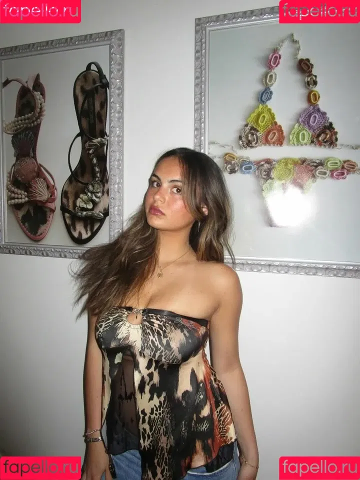 Sarabella Harris / iamsarahharris / sarabellaharriss / sexiisariii777 Onlyfans Photo Gallery 