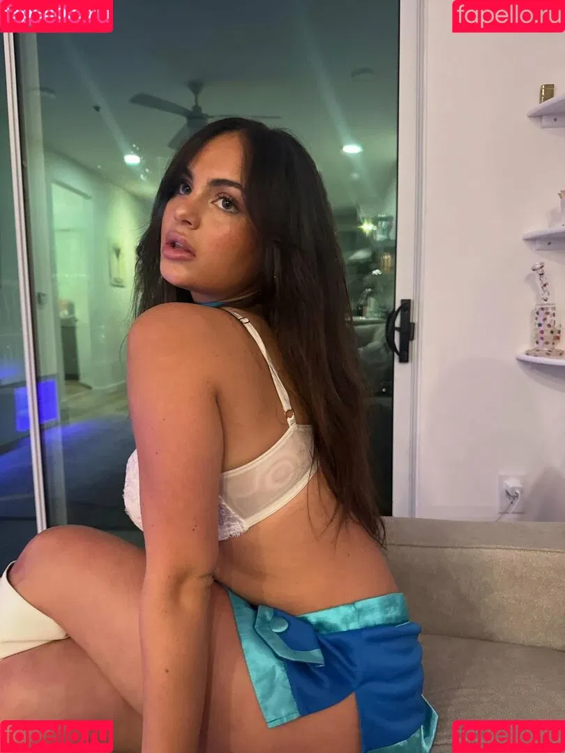 Sarabella Harris / iamsarahharris / sarabellaharriss / sexiisariii777 Onlyfans Photo Gallery 