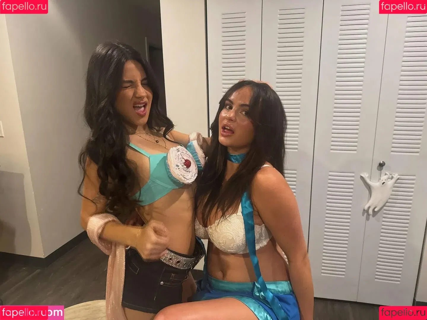 Sarabella Harris / iamsarahharris / sarabellaharriss / sexiisariii777 Onlyfans Photo Gallery 