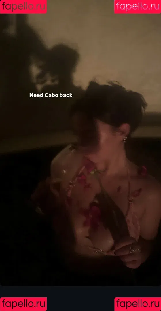 Sarabella Harris / iamsarahharris / sarabellaharriss / sexiisariii777 Onlyfans Photo Gallery 